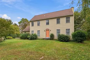 703 Broad St, Hilltown, PA 18944 - Photo 4