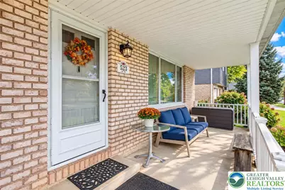 523 Alpine Circle, Emmaus Boro, PA 18049 - Photo 4