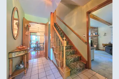 5661 Sullivan Trail, Plainfield Township, PA 18064 - Photo 4