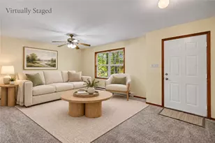 7193 Falstaff Dr, Coolbaugh Twp, PA 18466 - Photo 4