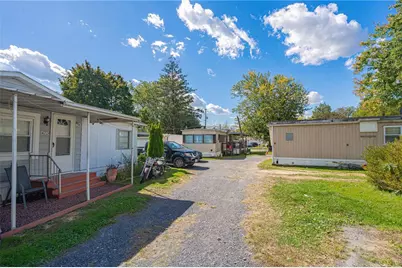 2864 Pacific Avenue, North Whitehall Township, PA 18069 - Photo 6