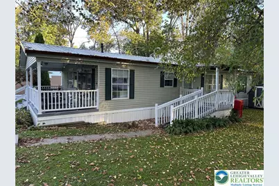 40 Hickory Hills Drive, Moore Township, PA 18014 - Photo 2