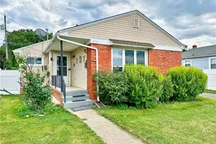 1573 Luzerne St, Bethlehem, PA 18017 - Photo 2