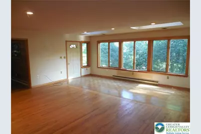 148 W Moorestown Road, Bushkill Twp, PA 18091 - Photo 10
