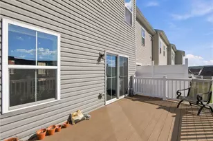 2433 Emanuel Ct, Bethlehem Township, PA 18045 - Photo 6