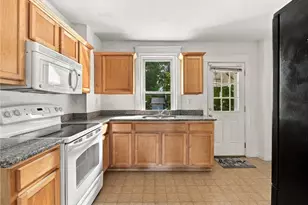 1227 Marlow St, Salisbury Township, PA 18103 - Photo 10
