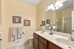 186 Redclover Ln, Upper Macungie Township, PA 18104 - Photo 24