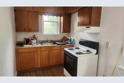 527 Wyandotte Street #1st Floor-Rear, Bethlehem, PA 18015 - Photo 6