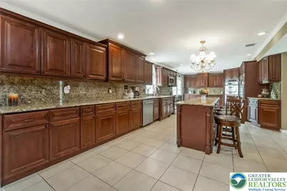 203 Terrace Drive, Chestnuthill Twp, PA 18353 - Photo 8
