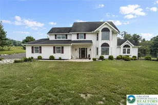 203 Terrace Dr, Chestnuthill Twp, PA 18353 - Photo 4