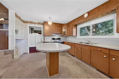 1205 W Broad Street, Emmaus Boro, PA 18049 - Photo 12