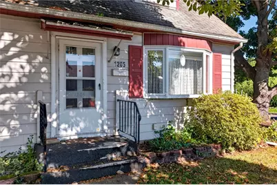 1205 W Broad Street, Emmaus Boro, PA 18049 - Photo 4