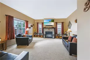 9639 Dogwood Ln, Upper Macungie Township, PA 18031 - Photo 6