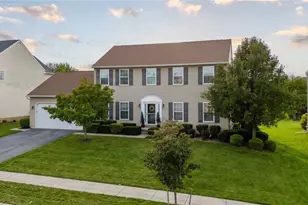9639 Dogwood Ln, Upper Macungie Township, PA 18031 - Photo 2