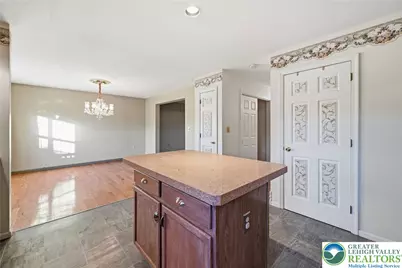 5660 N Coplay Road, Whitehall Township, PA 18052 - Photo 10
