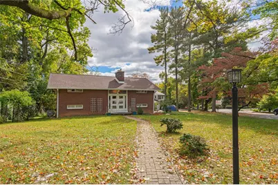 215 Moreland Avenue, Bethlehem City, PA 18017 - Photo 2