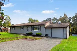 1026 Hosensack Rd, Upper Hanover Twp, PA 18070 - Photo 2