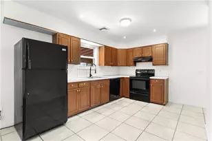 3712 Highland Rd, North Whitehall Township, PA 18078 - Photo 12