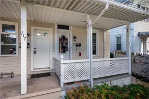 715 W Broad St, Quakertown Boro, PA 18951 - Photo 2