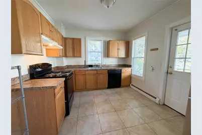 128 Centre Street, East Stroudsburg, PA 18301 - Photo 14