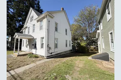 128 Centre Street, East Stroudsburg, PA 18301 - Photo 4