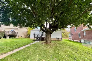 535 Mauch Chunk St, Nazareth, PA 18064 - Photo 4
