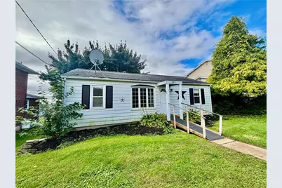 535 Mauch Chunk Street, Nazareth, PA 18064 - Photo 2
