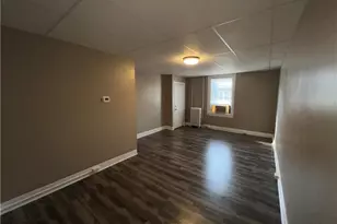 127 E Main St, Bath, PA 18014 - Photo 6