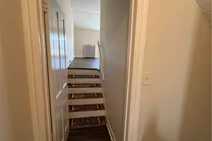 127 E Main St, Bath Boro, PA 18014 - Photo 20