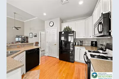 1808 Felicity Lane, Lower Saucon Township, PA 18055 - Photo 12