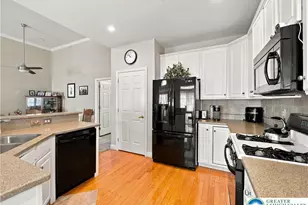 1808 Felicity Ln, Lower Saucon Township, PA 18055 - Photo 12