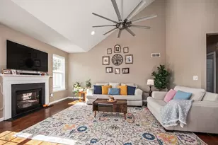 9624 Crescent Ln, Upper Macungie Township, PA 18031 - Photo 14