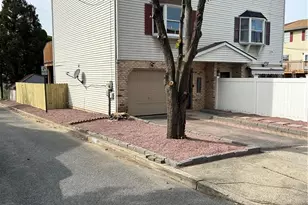 740 N Quebec St, Allentown City, PA 18109 - Photo 2