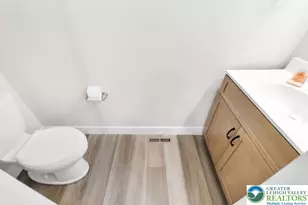 817 Palmer St, Easton, PA 18042 - Photo 14