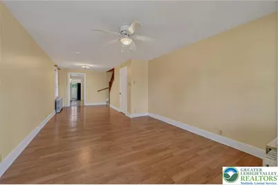 3124 N 3rd Street, Whitehall Township, PA 18052 - Photo 10