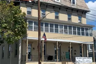103 E Main St, Walnutport, PA 18088 - Photo 1