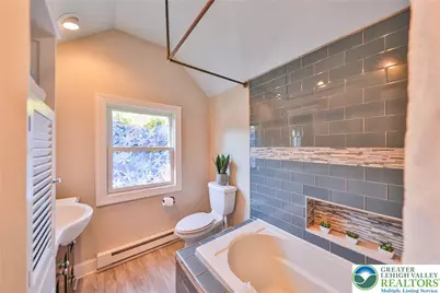 2355 N Delaware Drive, Easton, PA 18040 - Photo 38