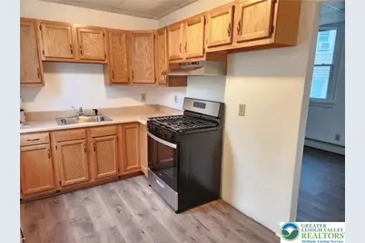 537 Ontario Street #Rear, Bethlehem, PA 18015 - Photo 2