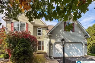 264 Oak St, Plainfield Township, PA 18091 - Photo 1
