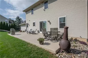 2525 Somerset Rd, Whitehall Township, PA 18052 - Photo 6