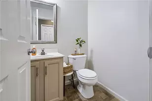 120 Jeffrey Ln, Northampton Boro, PA 18067 - Photo 8