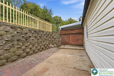 1110 Lehigh Avenue, Whitehall Township, PA 18052 - Photo 26