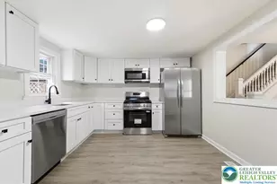 1110 Lehigh Ave, Whitehall Township, PA 18052 - Photo 8