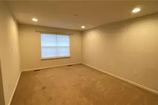 1373 Caspian St, South Whitehall Township, PA 18104 - Photo 14