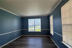 8100 Cross Creek Cir W, Upper Macungie Township, PA 18031 - Photo 8
