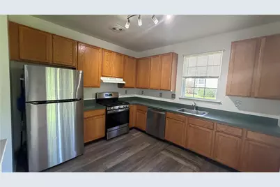 8100 Cross Creek Circle W, Upper Macungie Township, PA 18031 - Photo 12