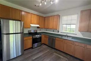 8100 Cross Creek Cir W, Upper Macungie Township, PA 18031 - Photo 12