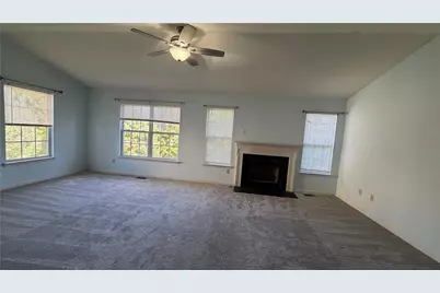 8100 Cross Creek Circle W, Upper Macungie Township, PA 18031 - Photo 16