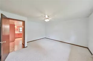 2642 Welshtown Rd, Washington Township, PA 18080 - Photo 28