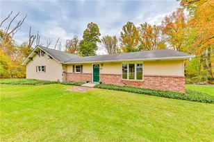 2642 Welshtown Rd, Washington Township, PA 18080 - Photo 2